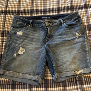 Maurices distressed Bermuda shorts